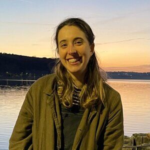 Meet your Posher, Maya